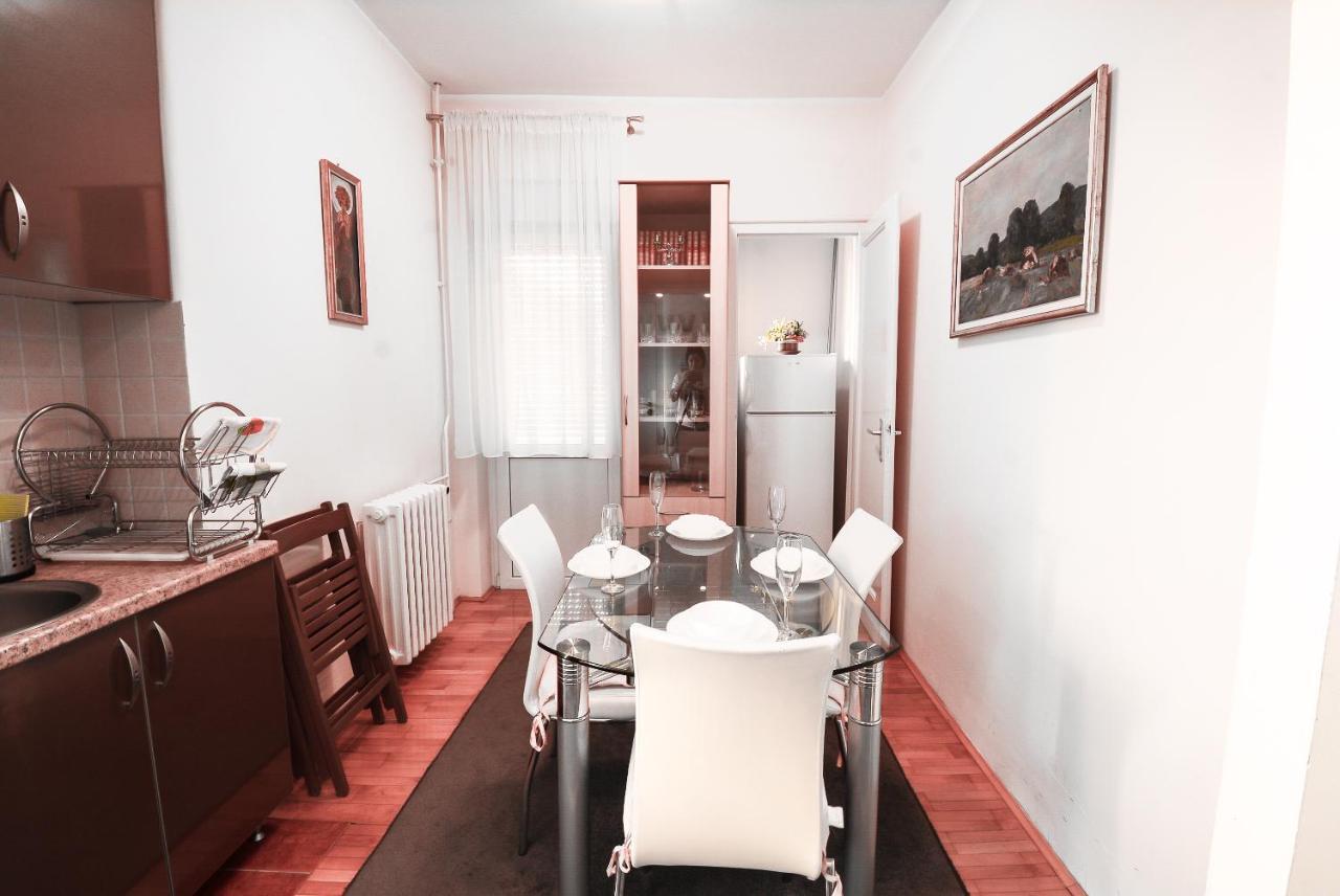 Apartment Petra 071 Belgrado Esterno foto